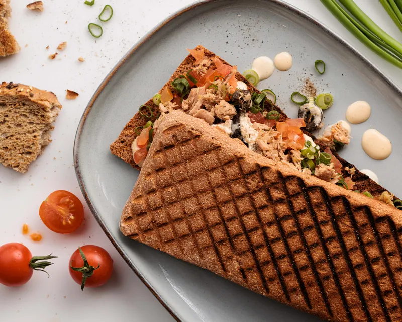tuna feta mayo sandwich